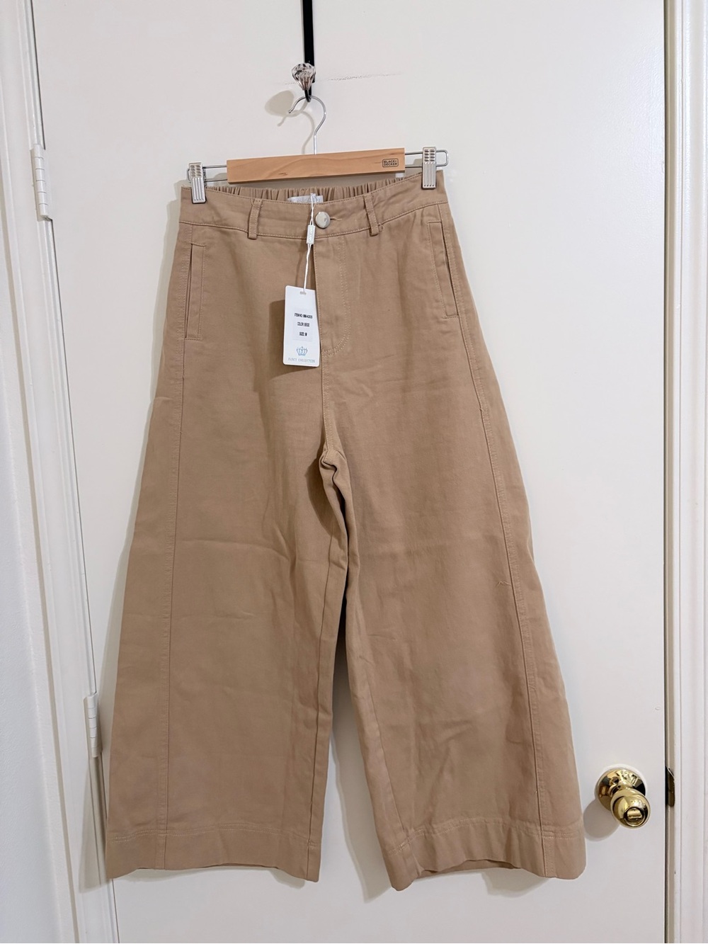 Wide-Leg Khaki Men’s Pants